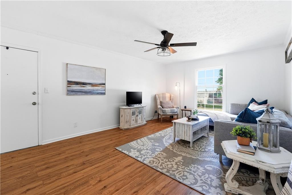 6700 Roswell Road 28G