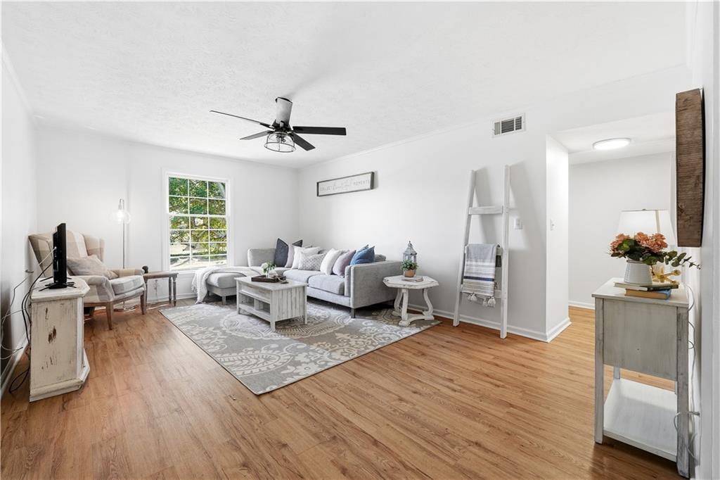 6700 Roswell Road 28G