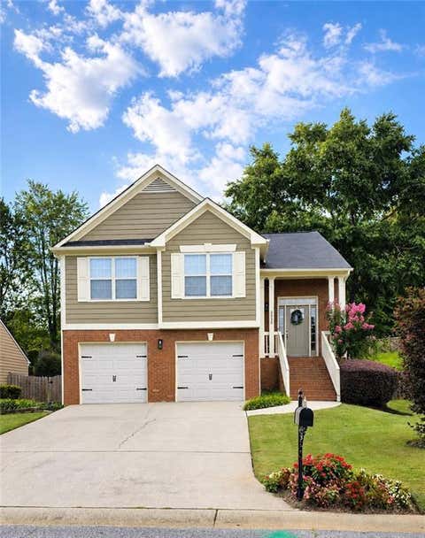 Homes For Sale - 2835 Dominion Walk Lane<br/> Snellville, GA 30078
