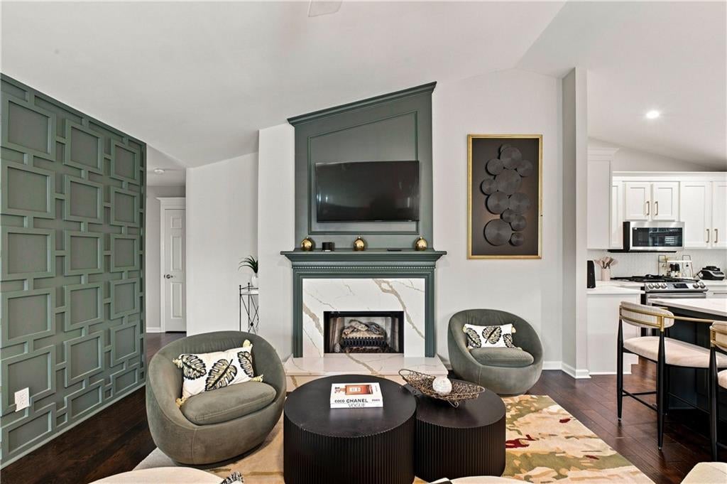 2835 Dominion Walk Lane