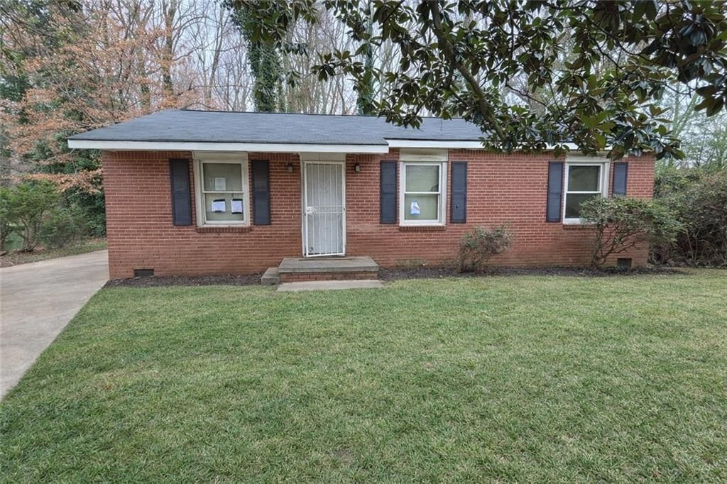 Photo of 334 Argus Circle NW, Atlanta, GA 30331 (MLS # 7704495)