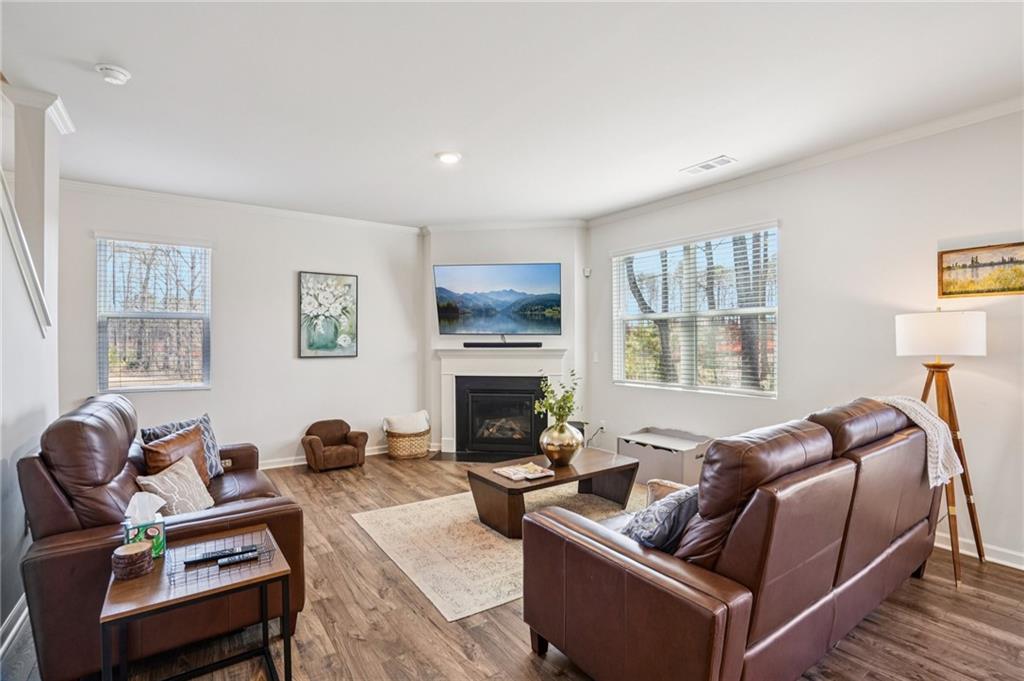 5223 Mourning Dove Way SW