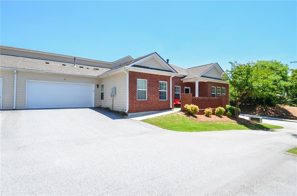 341 Villa Park Circle