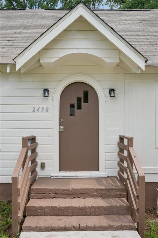 2498 White Oak Drive