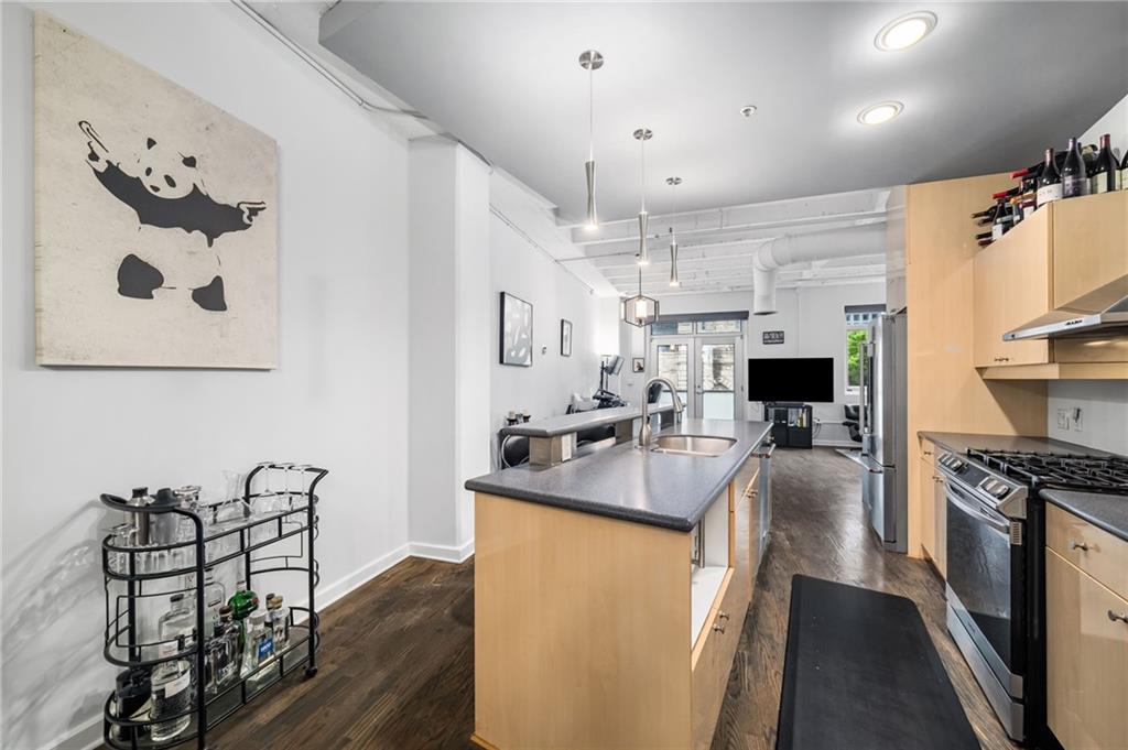 805 Peachtree Street NE 318