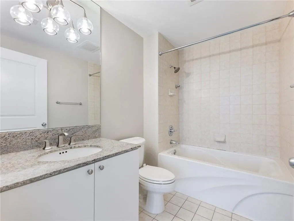 Atlanta, Georgia 30326, United States, 2 Bedrooms Bedrooms, ,2 BathroomsBathrooms,Residential,Pending,10277