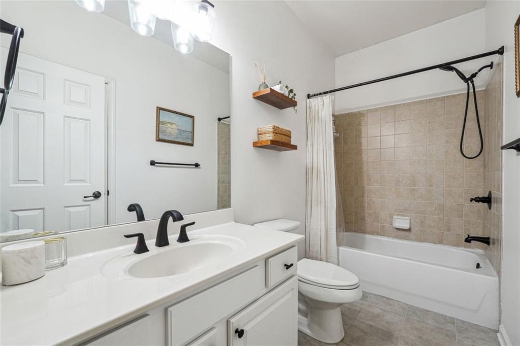 7045 W Mountain Crossing, Cumming, Georgia image 22