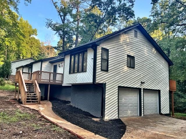708 Raven Springs Trail