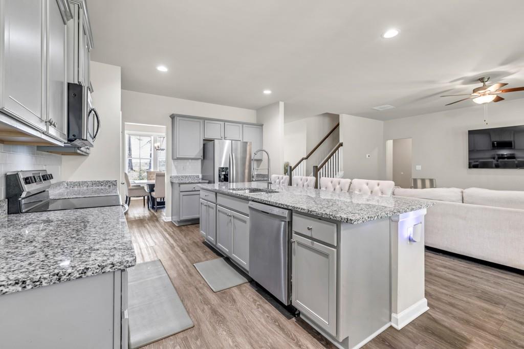 Legacy Estates - Residential