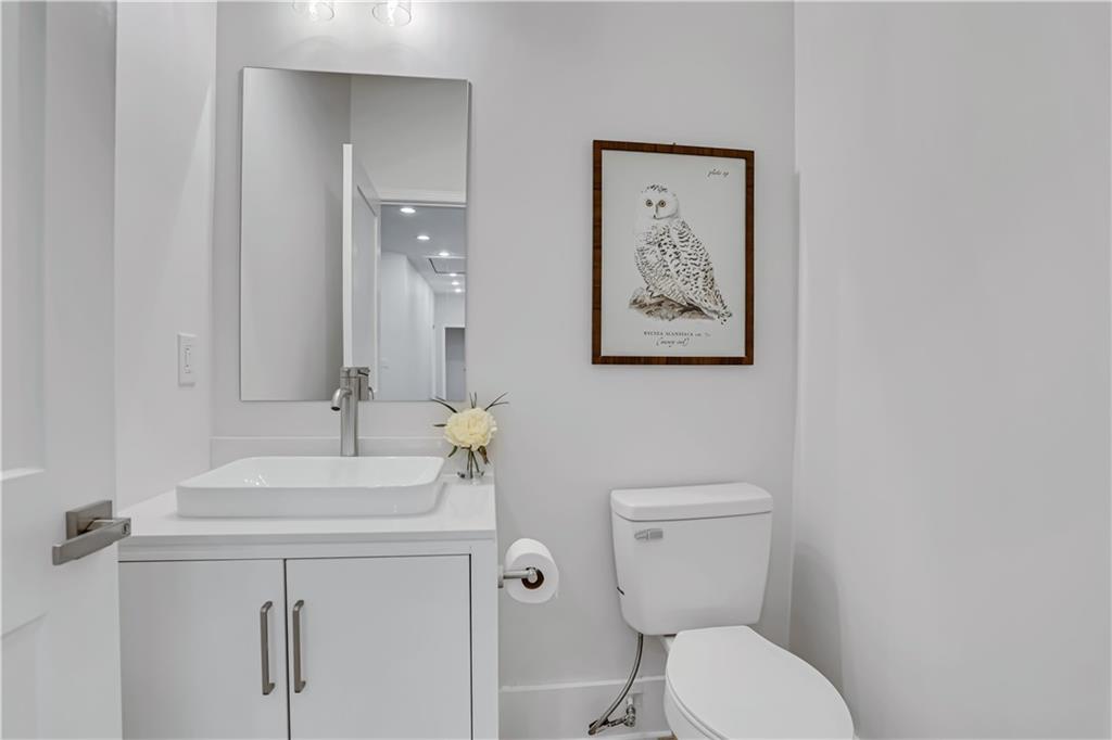 2497 Wawona Drive, Brookhaven, Georgia image 34