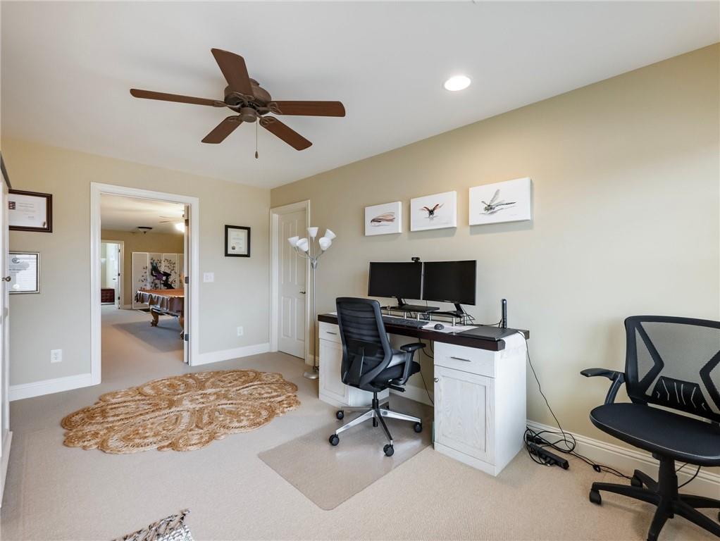 6947 Fellowship Lane, Flowery Branch, Georgia image 39