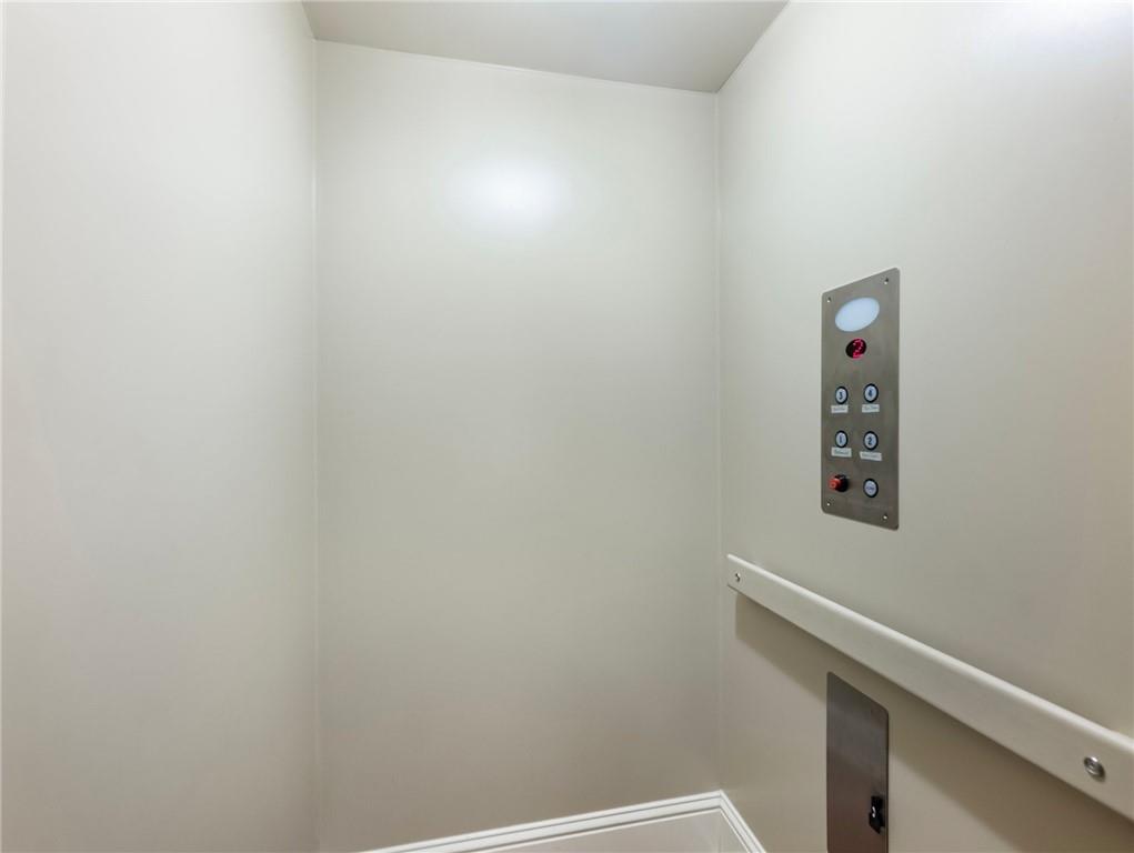 6947 Fellowship Lane, Flowery Branch, Georgia image 9