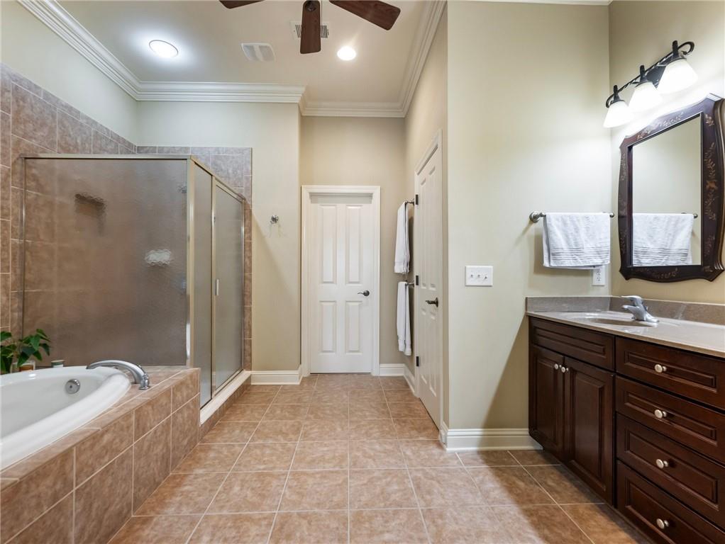 6947 Fellowship Lane, Flowery Branch, Georgia image 29