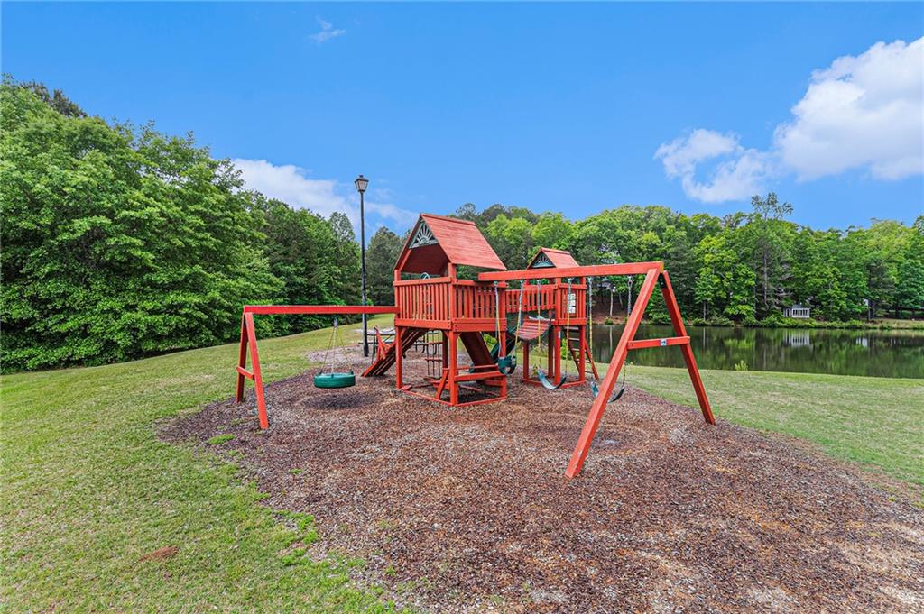 2320 Crystal Court, Loganville, Georgia image 26