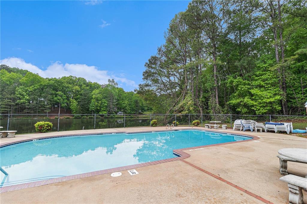2320 Crystal Court, Loganville, Georgia image 28