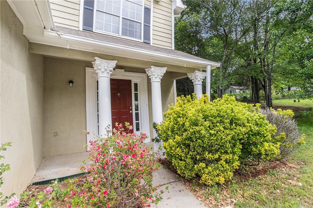 2320 Crystal Court, Loganville, Georgia image 4