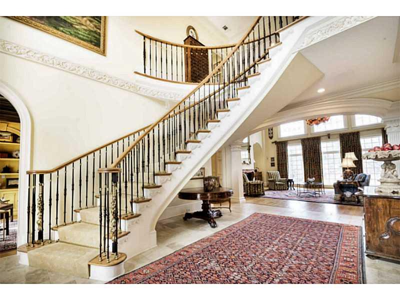 Country Club of the South - Residential