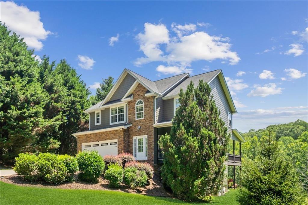 88 Meadow Crest Drive