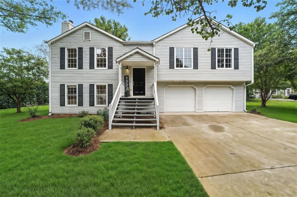 322 WINDING WOODS Trail