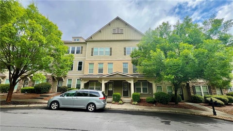 Townhouse For Sale - 4363 Grove Field Park<br/> Suwanee, GA 30024