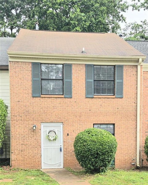 Townhouse For Sale - 3800 Travis Trace<br/> Dekalb County, Decatur, GA 30032