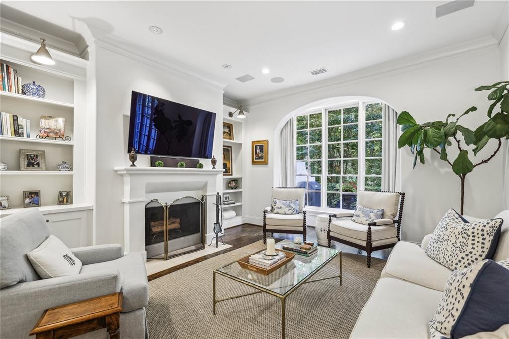 63 W Wieuca Road NE 5