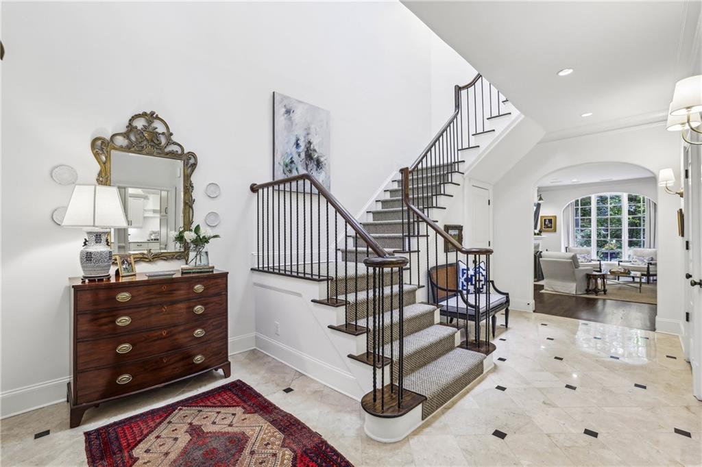 63 W Wieuca Road NE 5