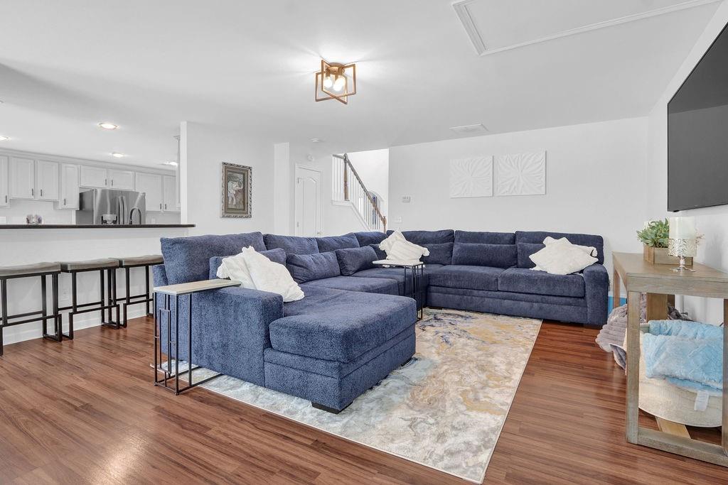 981 Wisteria View Court