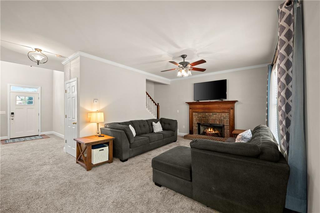 7665 Golden Sands Drive, Cumming, Georgia image 8