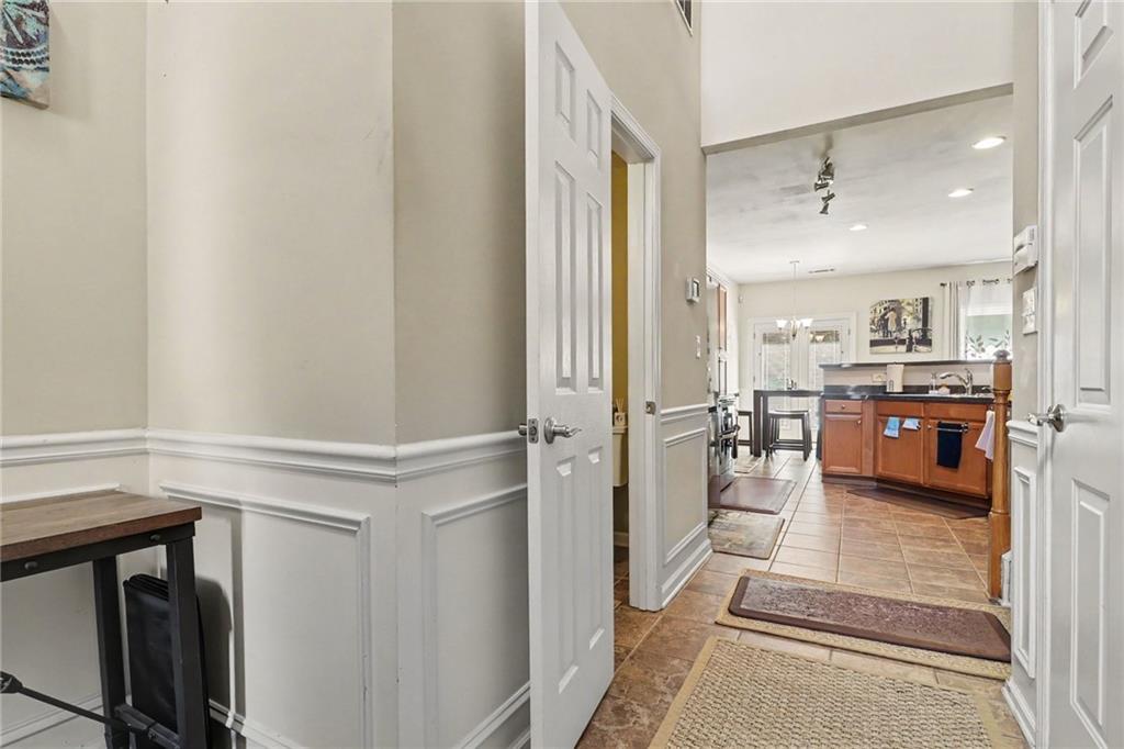 373 Creek Manor Way