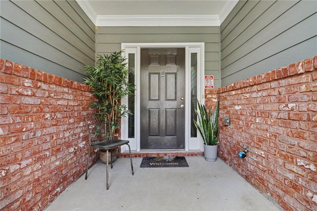 373 Creek Manor Way