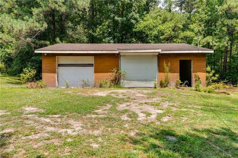 A home in Douglasville