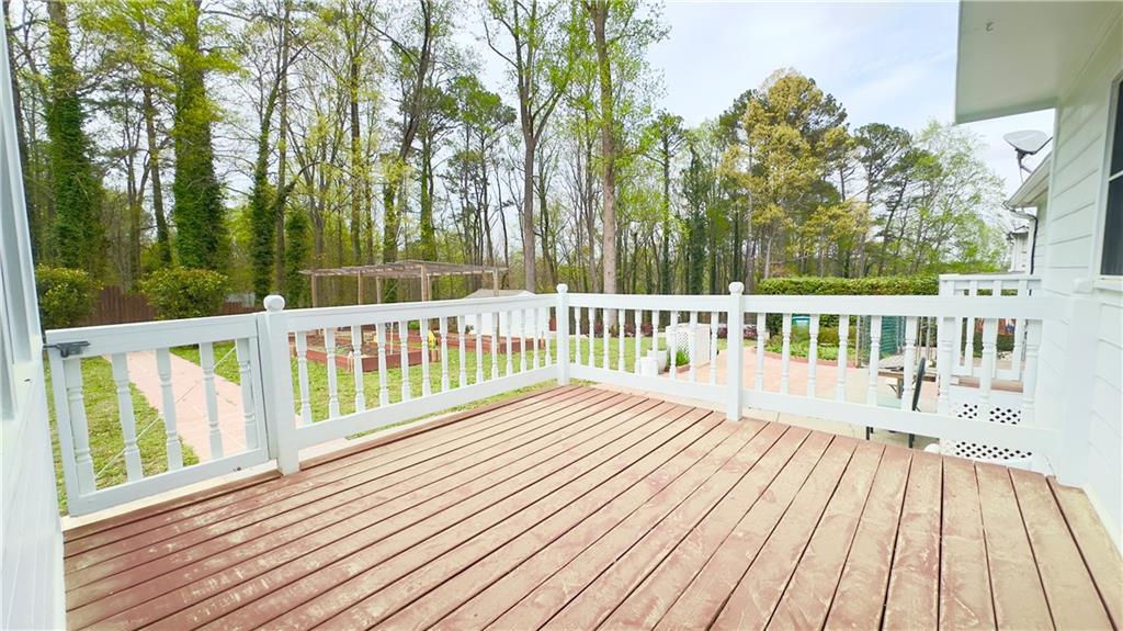 4083 Rivermeade Drive, Lilburn, Georgia image 39