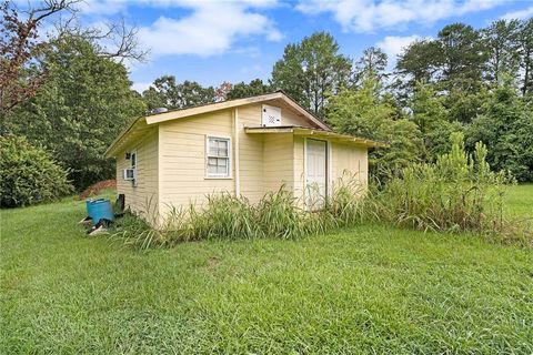 A home in Clarkesville