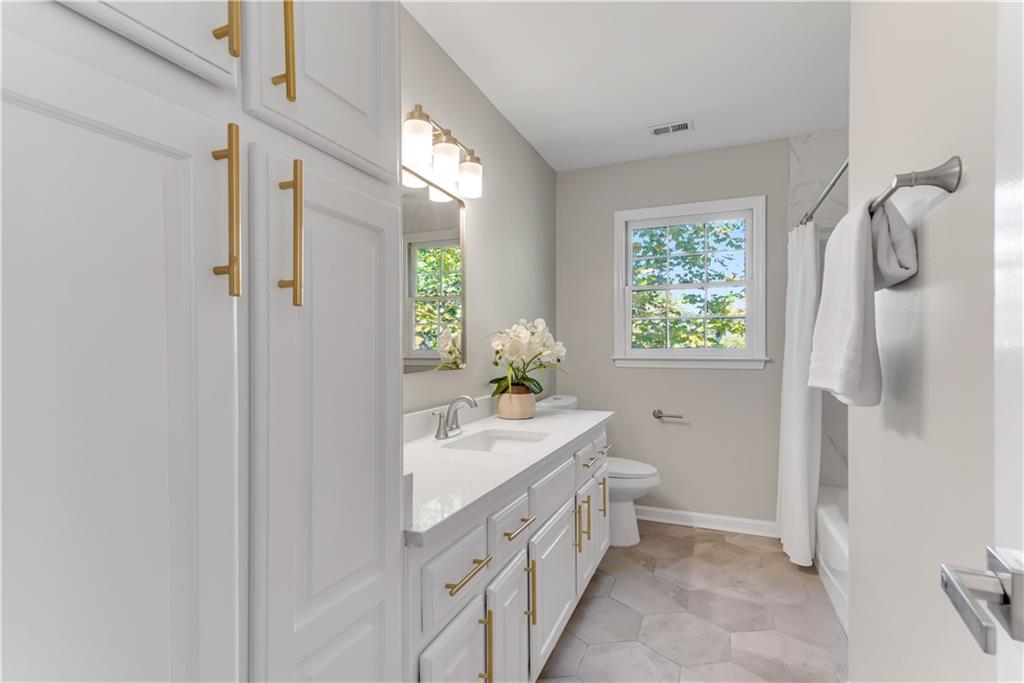 4013 Chelsea Lane, Marietta, Georgia image 36
