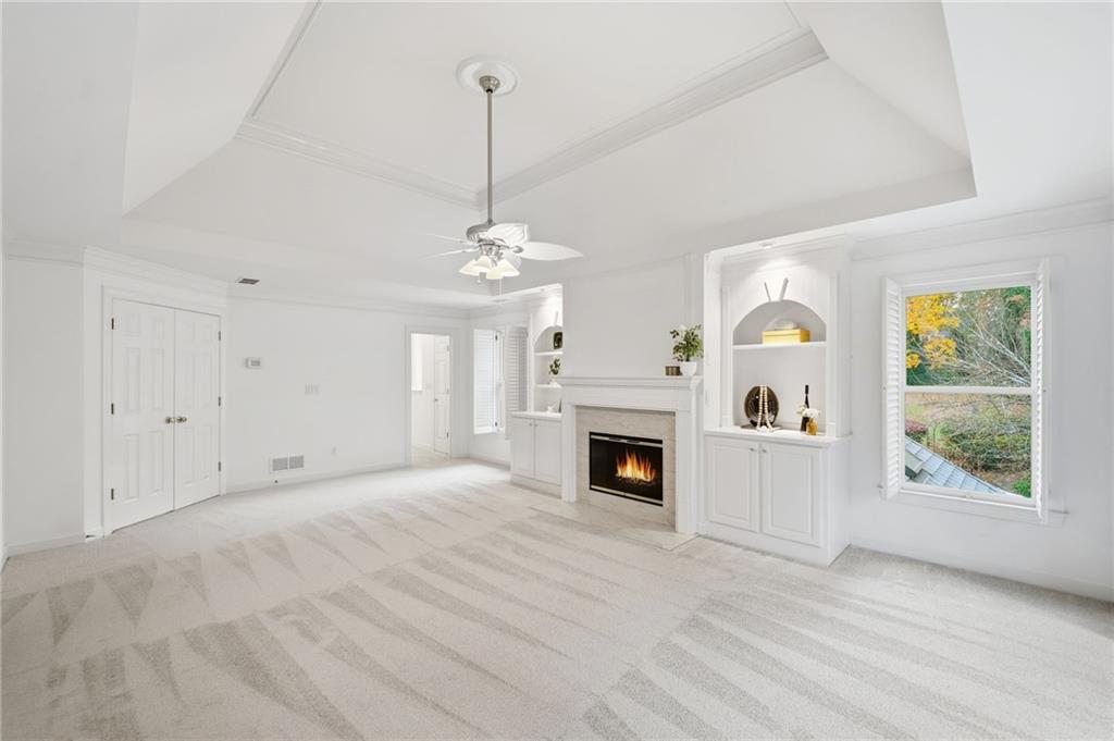 The Ridge at Easthampton - Residential