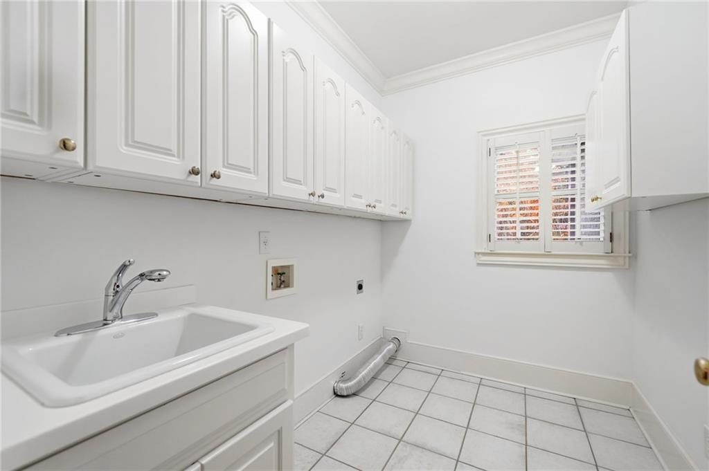 The Ridge at Easthampton - Residential