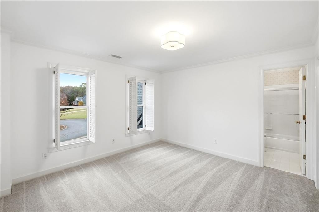 The Ridge at Easthampton - Residential