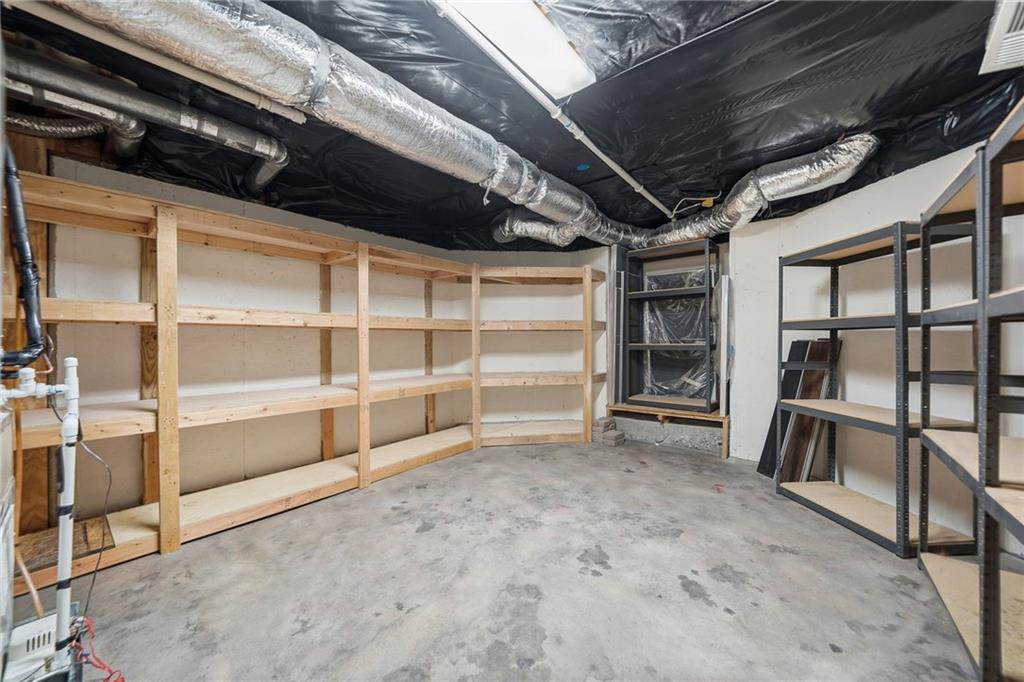 The Ridge at Easthampton - Residential