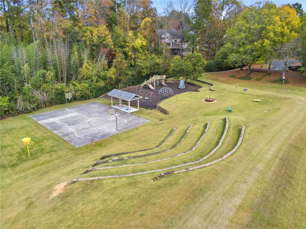 The Ridge at Easthampton - Residential