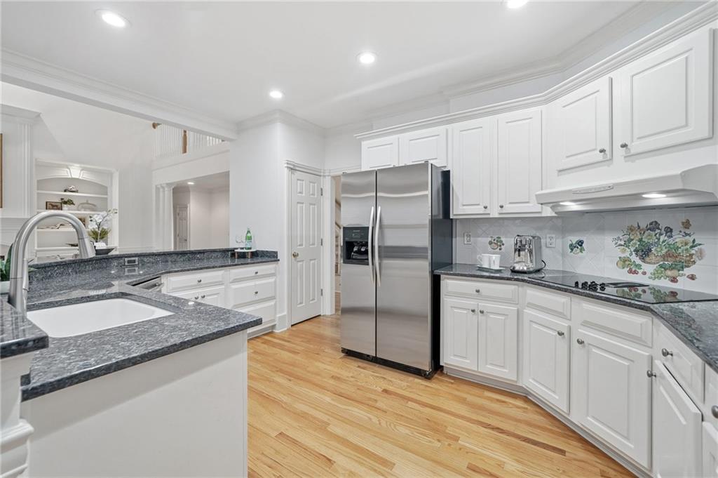 The Ridge at Easthampton - Residential