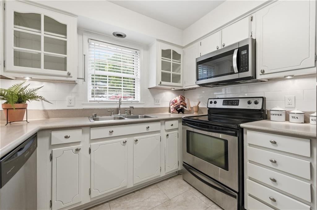 Cross Creek - Residential