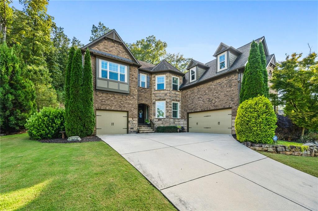 4467 Sterling Pointe Drive NW