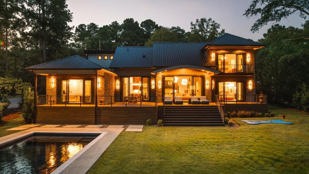 298 W River Bend Drive