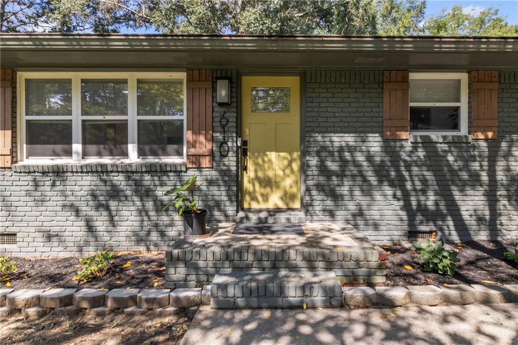 610 Oriole Drive SE