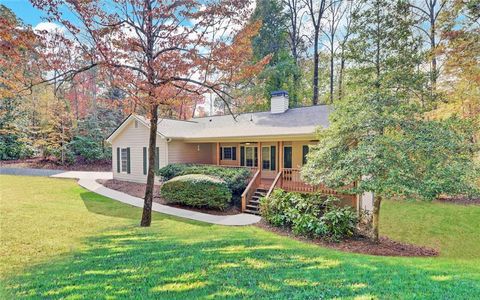 A home in Dahlonega