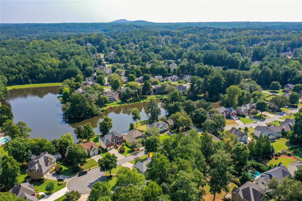 2429 Camden Lake View NW