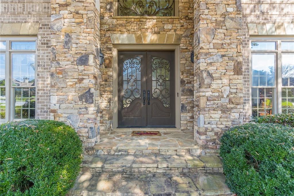 1180 Vintage Club Drive