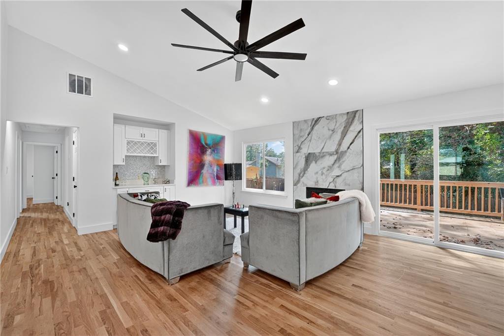 Stoneleigh - Residential