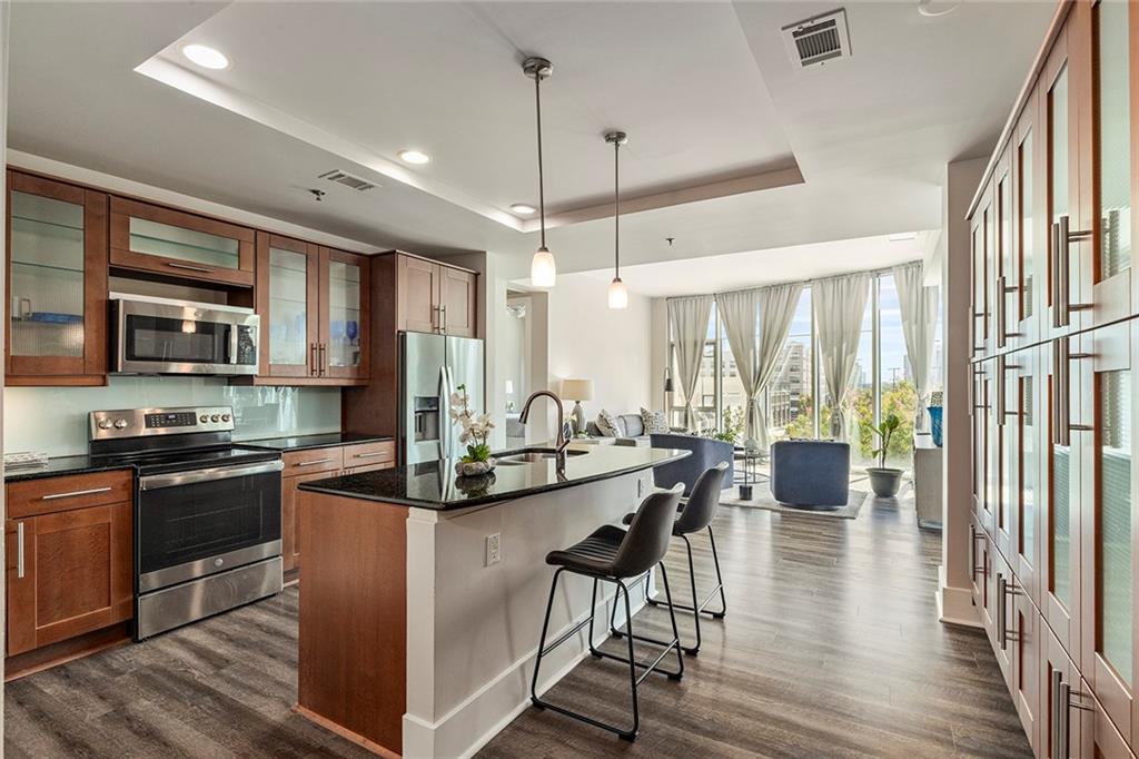 4561 Olde Perimeter Way 302